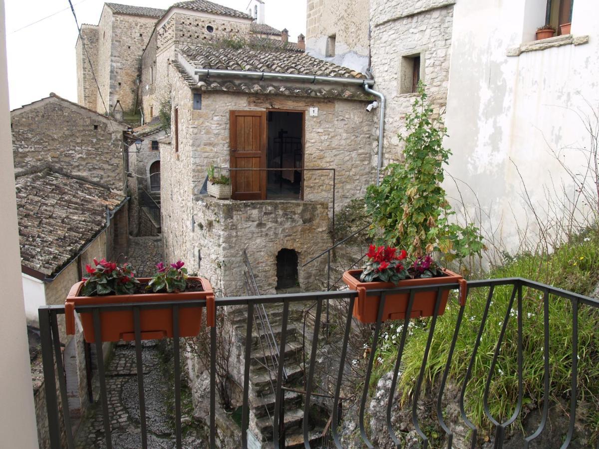 Dimora Forgione B&B - Pietrelcina Luaran gambar