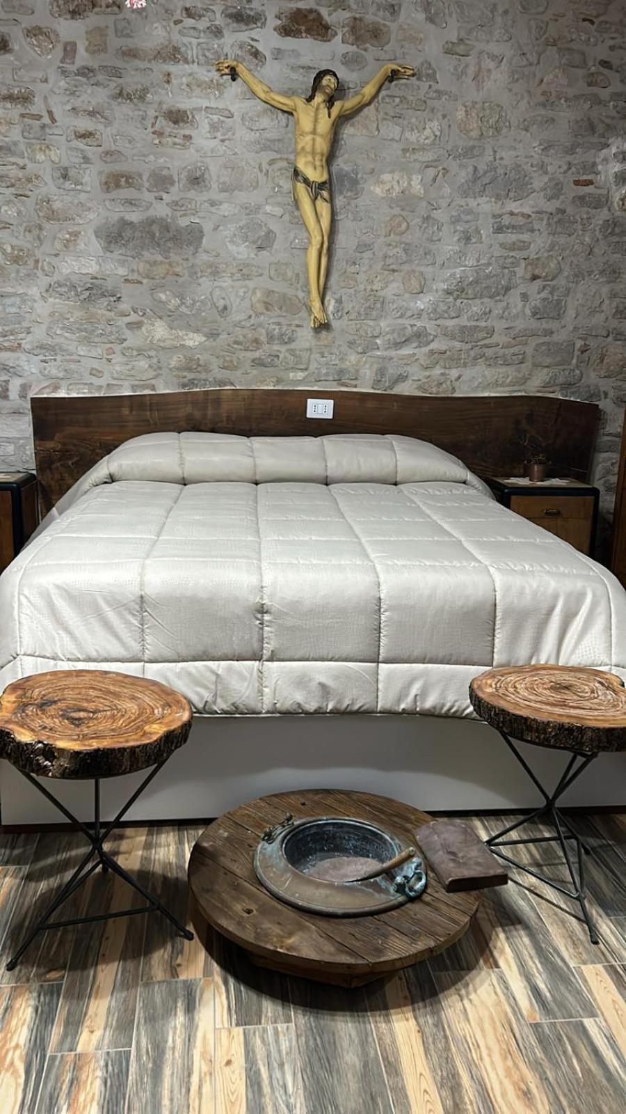 Dimora Forgione B&B - Pietrelcina Luaran gambar
