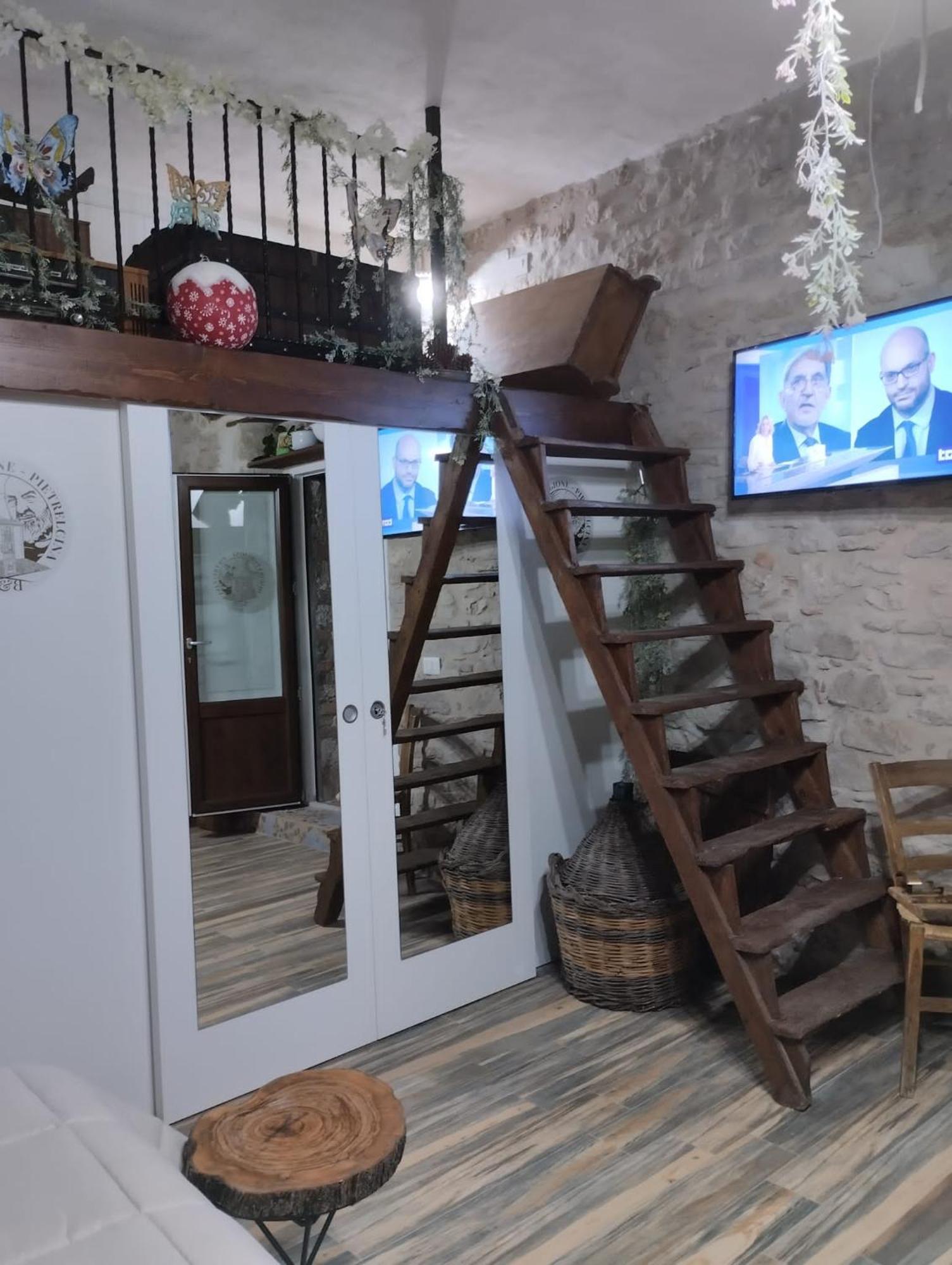 Dimora Forgione B&B - Pietrelcina Luaran gambar