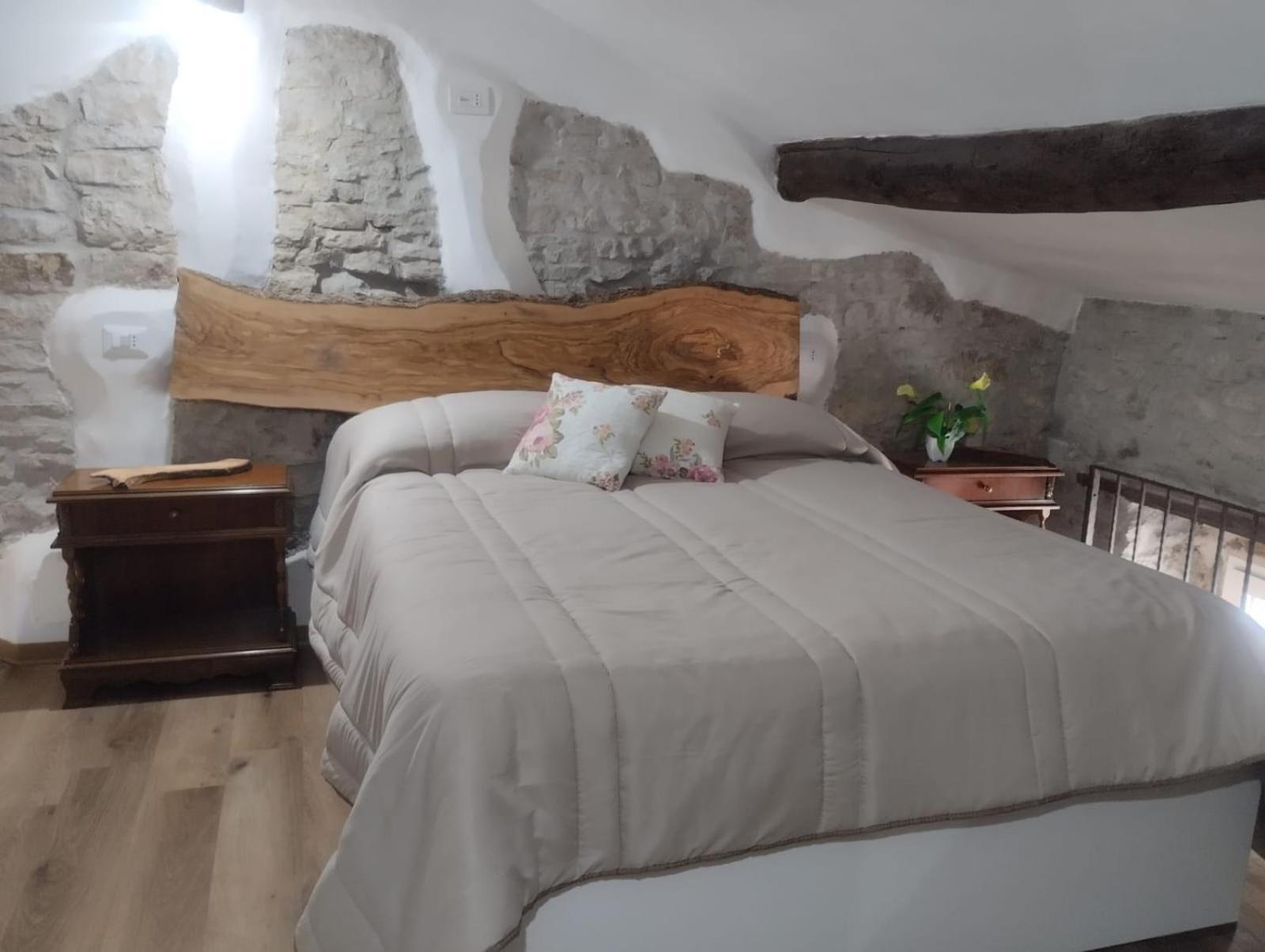 Dimora Forgione B&B - Pietrelcina Luaran gambar