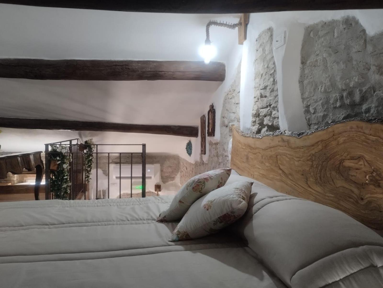Dimora Forgione B&B - Pietrelcina Luaran gambar