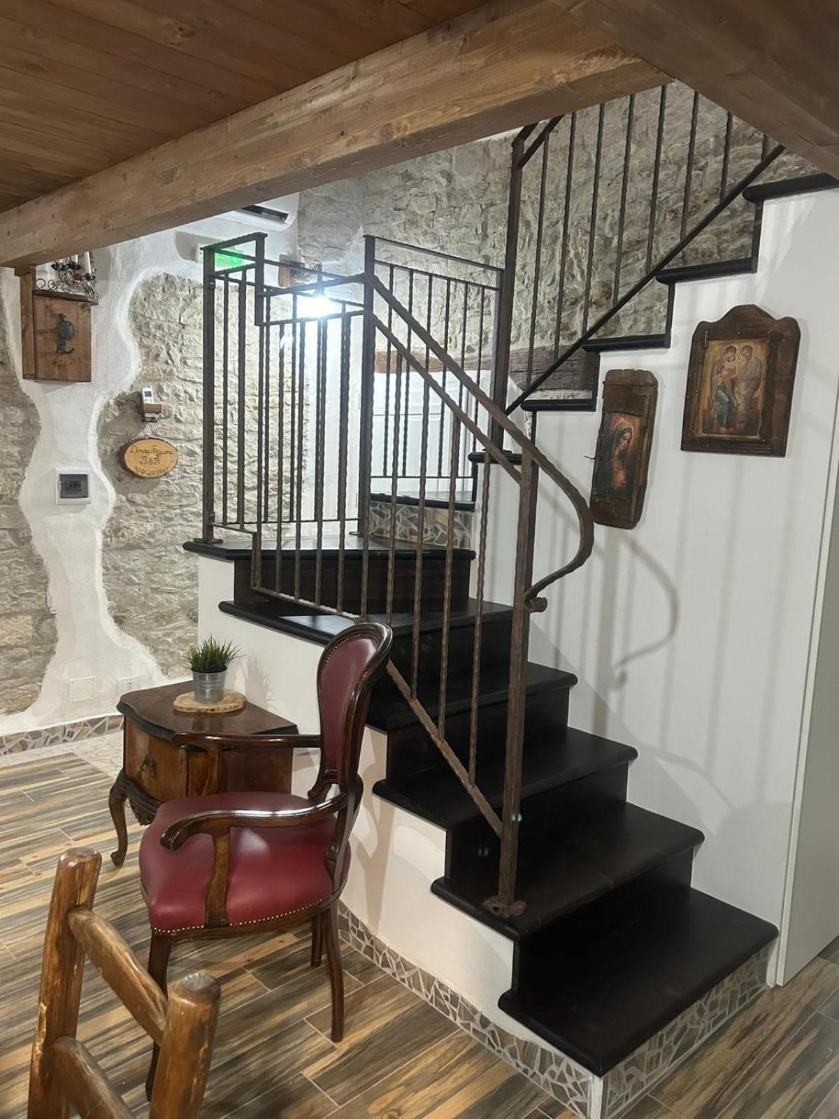 Dimora Forgione B&B - Pietrelcina Luaran gambar