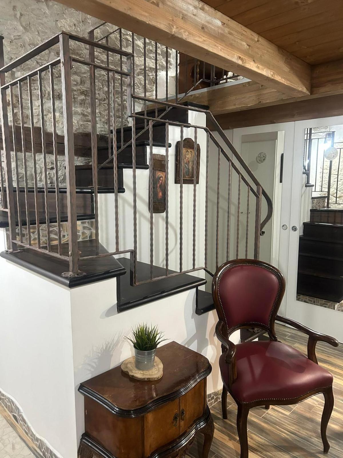 Dimora Forgione B&B - Pietrelcina Luaran gambar