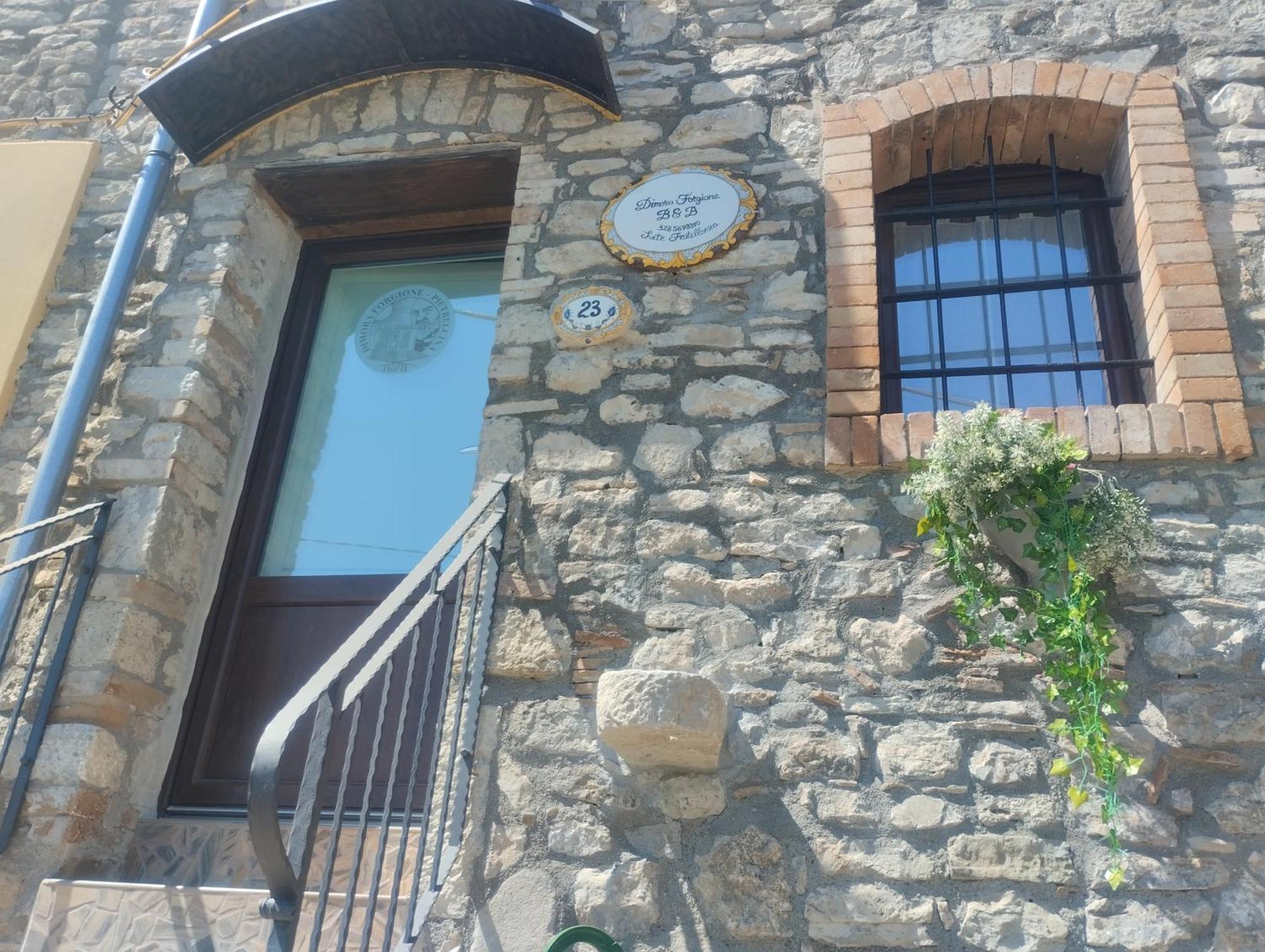 Dimora Forgione B&B - Pietrelcina Luaran gambar