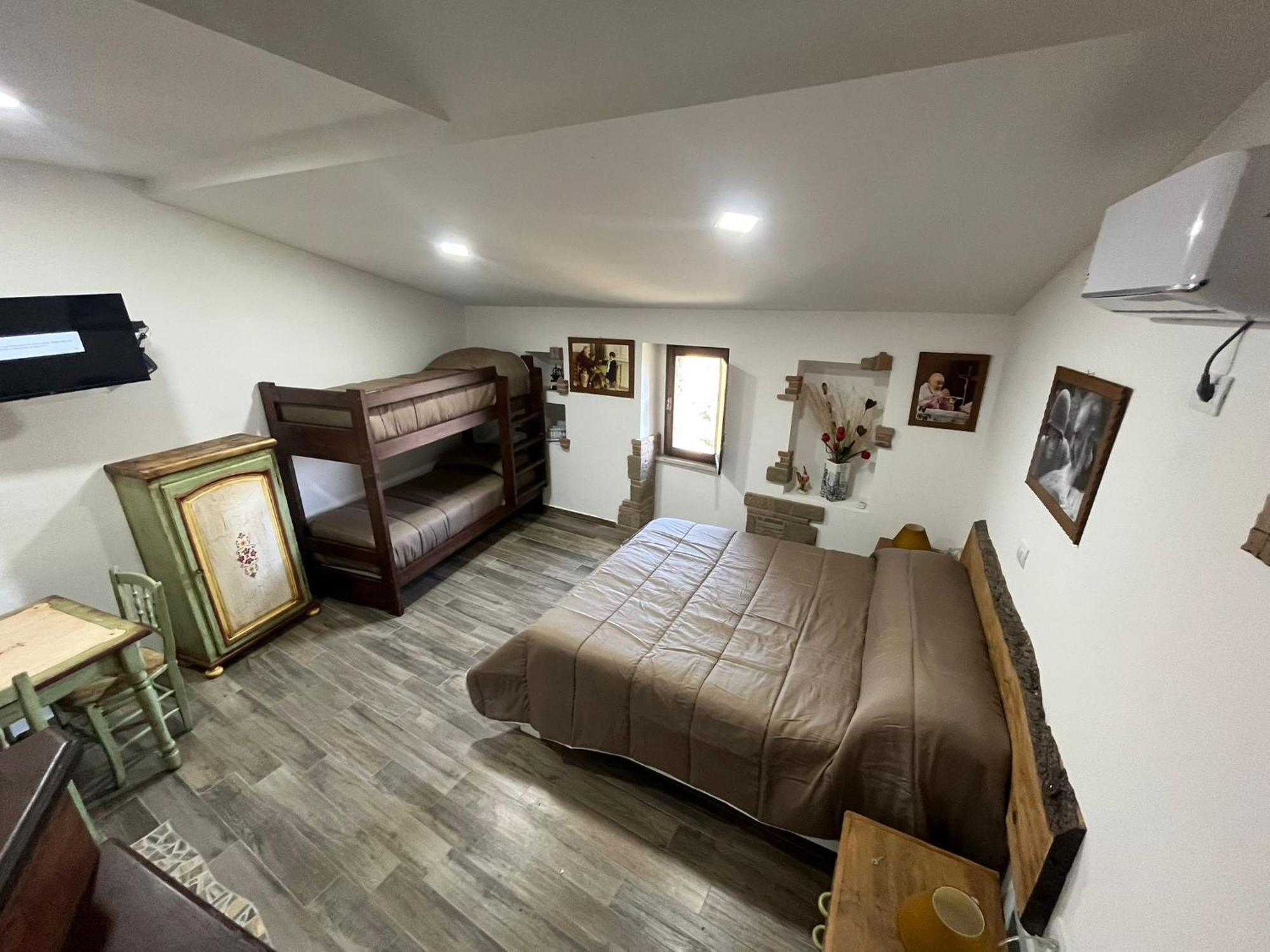 Dimora Forgione B&B - Pietrelcina Luaran gambar